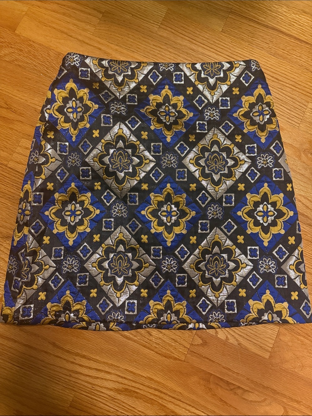 NWT LOFT Blue, Gold & Silver brocade Geometric Mini Skirt size 2